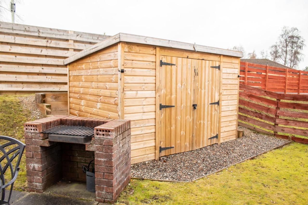 Pine Marten Cottage - Aviemore Kültér fotó